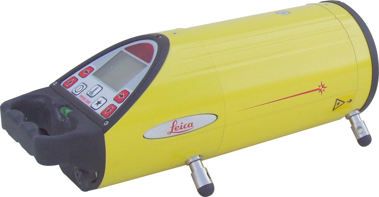 Potrubní laser Leica PIPER 200 s červeným paprskem - samotný přístroj bez příslušenství, v kufru