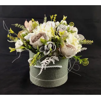 umělá květina Kyticky.cz Flower box šedivý