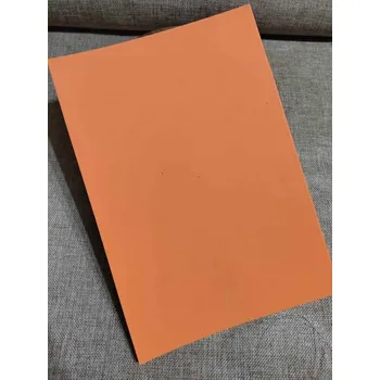 Samolepicí pěnová guma Moosgummi 20x30 cm oranžová