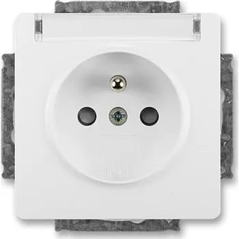Stavebniny Zásuvka s clonkami s popisovým polem 5518G-A02352 B1 jasně bílá Swing ABB