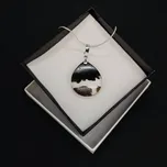 AMADEA Dřevěný přívěsek na krk z pryskyřice čirý - mix barev