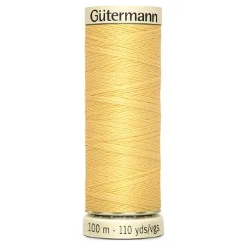 Nit Univerzální šicí nit Gütermann ve světle žluté barvě 7