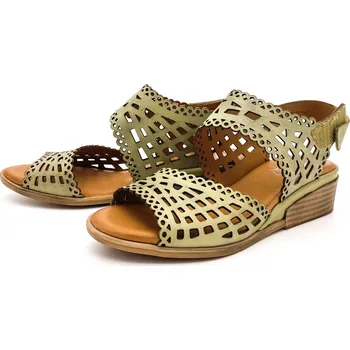 Dámské sandále Dámské kožené sandálky 0611601-00006 WILD zelená Barva: Zelená, Velikost: 39