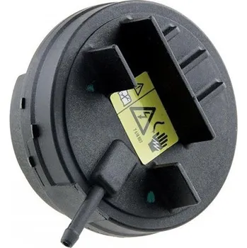 Olejová vana Odlučovač oleje, odvětrání klikové skříně BMW E81/E87/E82/E88,3 E90/E92/E93/E91 E60/F10/E61/F11 04-, 6 E63/E64/E65/E66/E6786 06- NTY