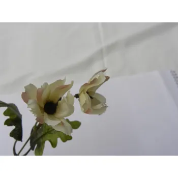 umělá květina kytí podzim smetanové