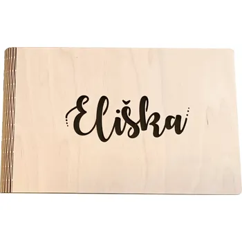 Diář MAJADESIGN Dřevěné fotoalbum - VYŘEZÁVANÉ JMÉNO