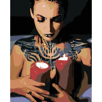 Diamondi Diamantové malování - ŽENA S TETOVÁNÍM A SVÍČKAMI Rozměr: 40x50 cm, Rámování: bez rámu a bez vypnutí plátna