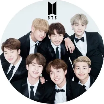 Jedlá dekorace na dort Jedlý papír BTS 19,5cm - Pictu Hap