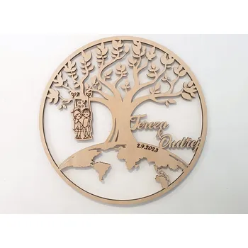 Dřevěná hračka MAJADESIGN Dřevěný strom se jmény - dárek na svatbu pro novomanžele