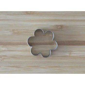 Vykrajovátko Vykrajovátko - Kytička malá