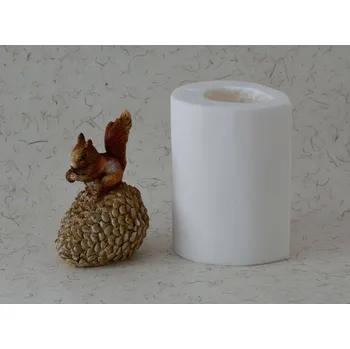 Silikonová forma - Veverka z lesa 82 x 65 x 122 mm