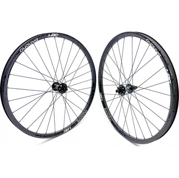 Zapletené kolo PanchoWheels by BikePart 1495g Karbonová enduro zapletená kola PanchoWheels DEFY 29, náboje DT Swiss 240 EXP Typ ořechu: SRAM XD