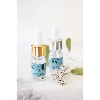 YogaDay Aromaterapeutická směs olejů LEHKÝ NÁDECH