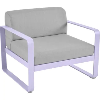 Zahradní sestava Šedé čalouněné zahradní křeslo Fermob Bellevie s fialovou podnoží