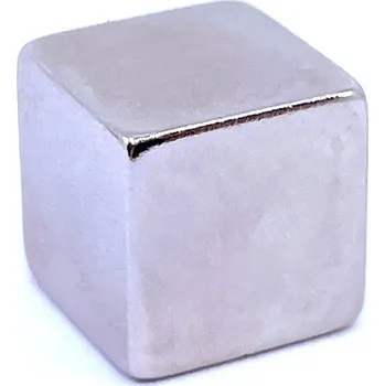 Dekorativní magnet SVX Magnet - kostka 4/500g