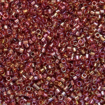 Korálek Korálky Miyuki Delica 11/0. Barva Inside Dyed Red DB2375. Balení 5g