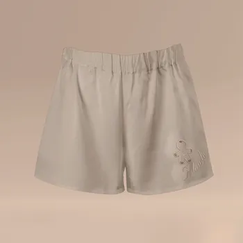 Trenýrky Dětské trenky s vyšitím jména a perníčku Barva nitě: Béžová, Velikost trenek dítěte: 8 let, Barva trenek: Béžová