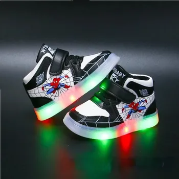 Dětská sportovní obuv Dětské svítící tenisky na suchý zip i tkaničky - motiv Spiderman Barva: Černá, Velikost EUR: 28