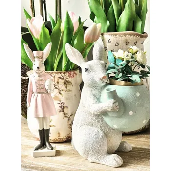 Bytová dekorace Dekorace králík s květináčkem ve tvaru konvičky - 17*17*23 cm