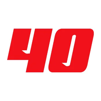 Polep vozidla SAMOLEPKA Startovní číslo 40 typ 6 (10 - červená) NA AUTO, NÁLEPKA, FÓLIE, POLEP, TUNING, VLASTNÍ TEXT, TISK, AUTOSAMOLEPKY.cz, POLEPY, OBRÁZEK, LOGO, SAMOLEPKY