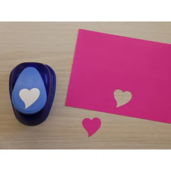 Ozdobná děrovačka 22 mm - srdíčko