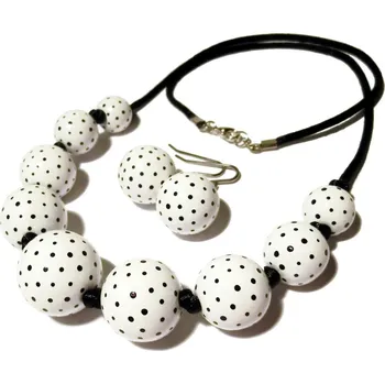 Souprava šperků Ing. Jana Vrabcová Sada dřevěné korále - bílé puntíkové