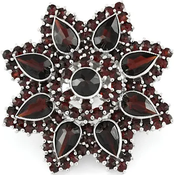 Brož Český granát - brož stříbrná Hvězda s almandiny