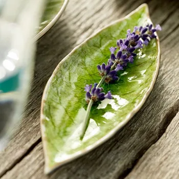 Talíř Talíř|odkladač Lístek 18cm, RIVIERA, černá/zelená|Tomate| (balení)|Costa Nova