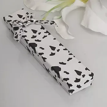 Dárková krabička Papírová dárková krabička - bíločerná