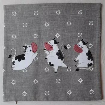 Povlak na polštářek Povlak na polštářek tři kravičky bílé