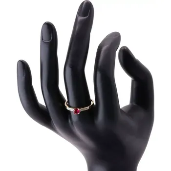 Prsten Prsten ze žlutého 14K zlata - zářivý kulatý rubín v kotlíku, zirkonové proužky - Velikost: 54