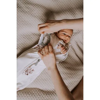 Fusak Zavinovačka Sleepee Second Step Swaddle s čepičkou zdarma Bohemian Botanic