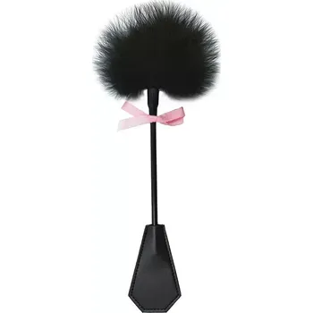 Plácačka s lechtacím peříčkem