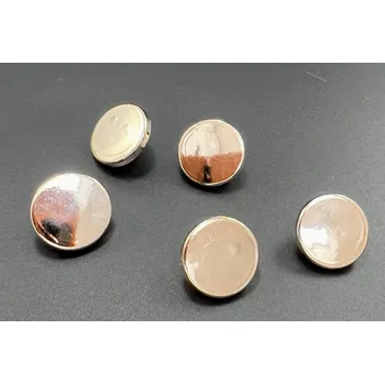 Knoflík Pokovený knoflík se spodním přišitím - světlá zlatá - průměr 1,75 cm