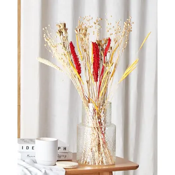 Kytice sušených květin červená žlutá přírodní sušené květiny 65 cm zabalené v hnědém papíru přírodní dekorace na stůl Beliani