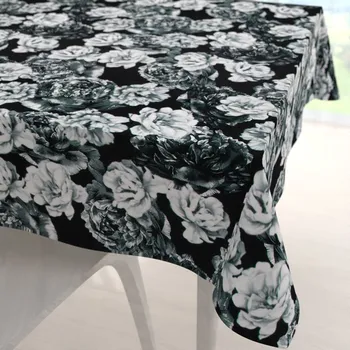 ubrus Sametový čtvercový ubrus Tamara TMR-040 Černo-bílé pivoňky na černém 40x40 cm