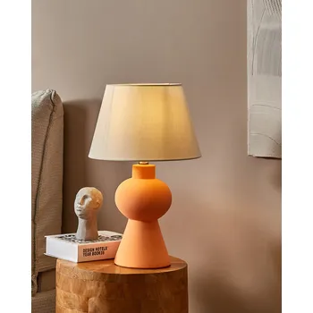Lampička Stolní lampa oranžová keramická základna lněné stínidlo ve tvaru bubnu minimalistický design Beliani