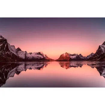Plakát, Obraz - Sunrise over mountains, Lofoten, Norway, felix