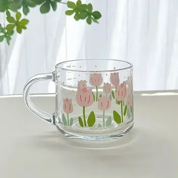 Skleněný hrnek s brčkem a květinovým potiskem, 350 ml - A1,350 ml