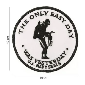 Nášivka Nášivka textilní 101 Inc The only easy day - bílá