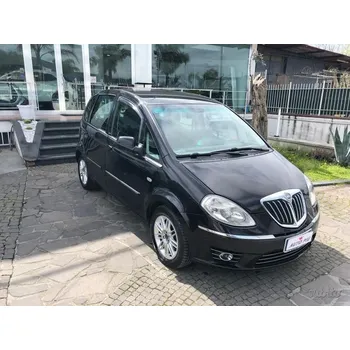 Nosič kol Příčníky Aurilis Trax pro Lancia Musa 2004-2012 s podélníky