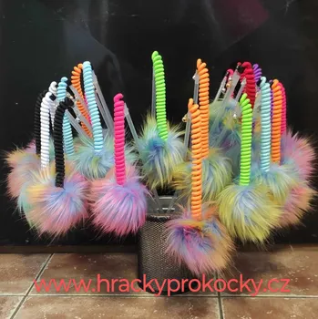 Hračka pro kočku Přetahovadlo