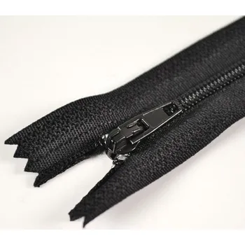 Zip TKY spirálový nedělitelný #3mm - černý 18 cm