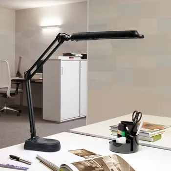 Lampička LED stolní lampa MAULatlantic, černá, výška 41 cm, stojan - Hlava - délka 33 cm, šířka 7 cm; paže - délka dole 33 cm, nahoře 34 cm; chodidlo - délka 20 cm, šířka 14,5 cm 1 x 6 W LED - Doprava zdarma