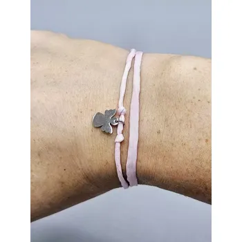 Náramek Náramek - Hedvábné šňůrky světle růžové s andělem 18 cm