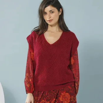 Dámská vesta Vesta s výstřihem do V pro malou postavu švestková 34/36