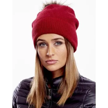 Čepice Dámská čepice se šňůrkou a lemem červená