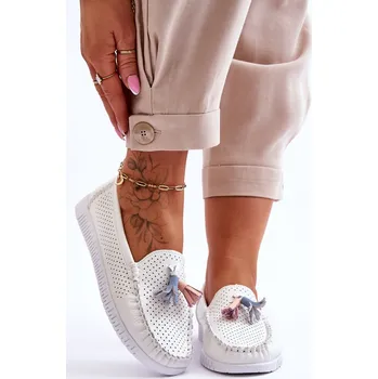 Dámské mokasíny Dámské prolamované kožené mokasíny Lanzarot Barva: Bílá, Velikost: 39