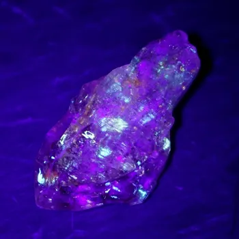 Přírodní kámen Křišťál Enhydro s petrolejem (257), , skladem