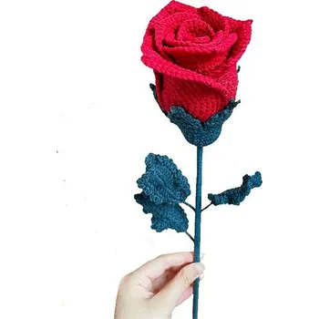 umělá květina ANNAM Háčkovaná květina Růže červená, 6,5 × 41 cm